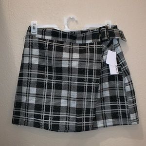 Just Fab Plaid Skirt - Size XL NWT!